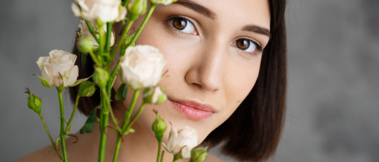 Грамотне очищення шкіри обличчя, шиї та декольте