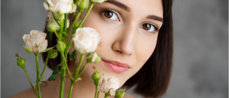 Prawidłowe oczyszczanie twarzy, szyi i dekoltu